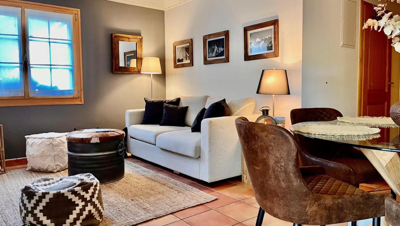 Chalet Apartment Serenity Lodge Charmey Bagian luar foto