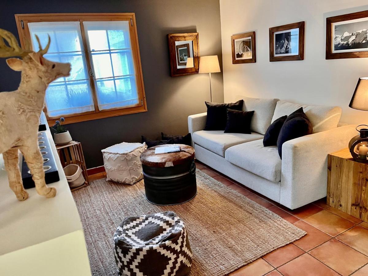 Chalet Apartment Serenity Lodge Charmey Bagian luar foto